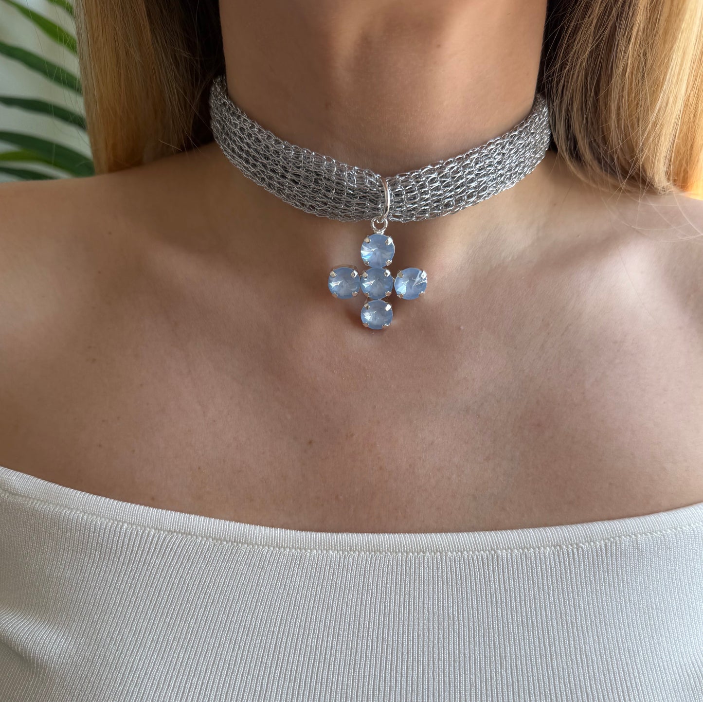 Chocker Plateado Cruz Celeste