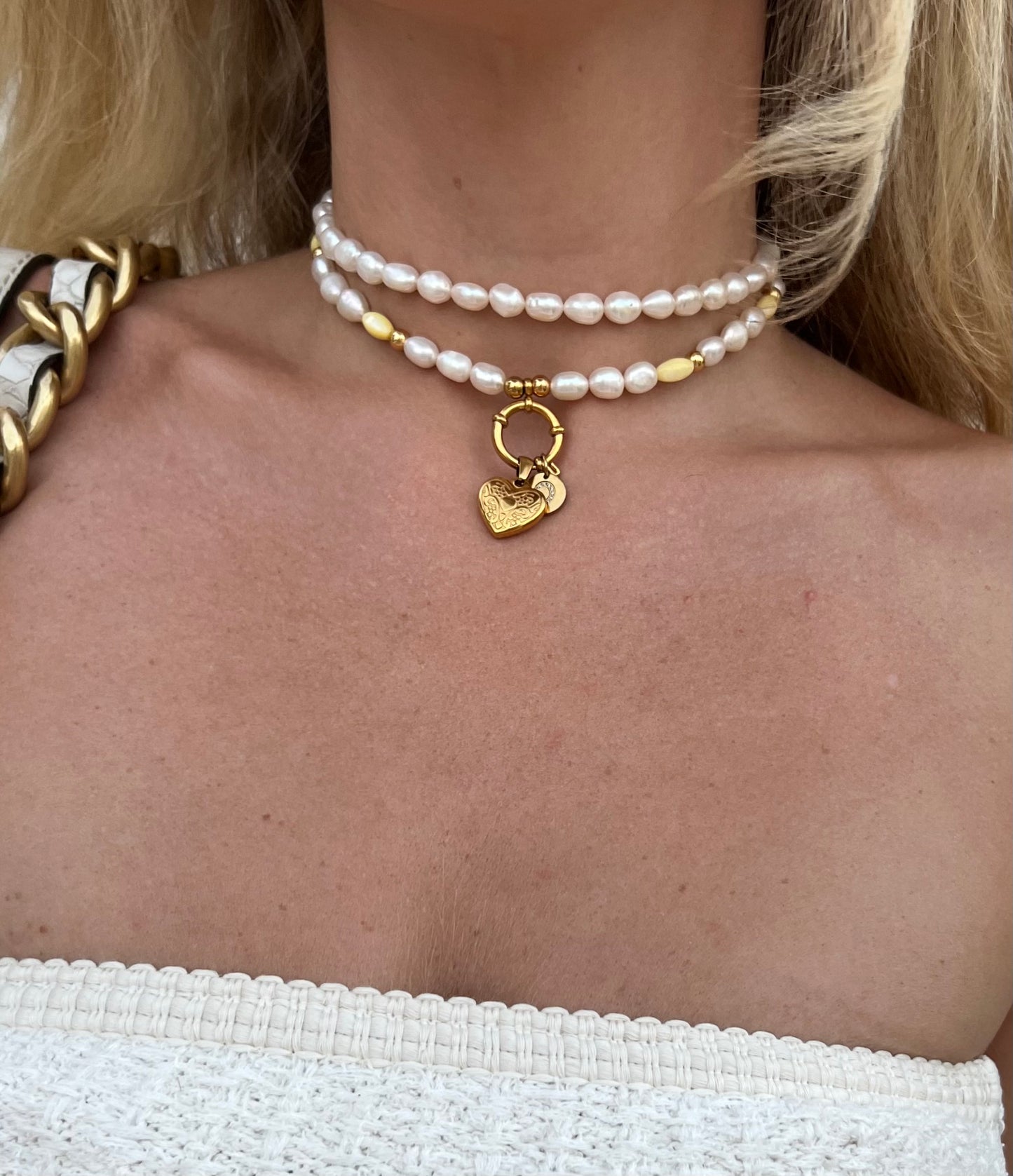Chocker Perlado